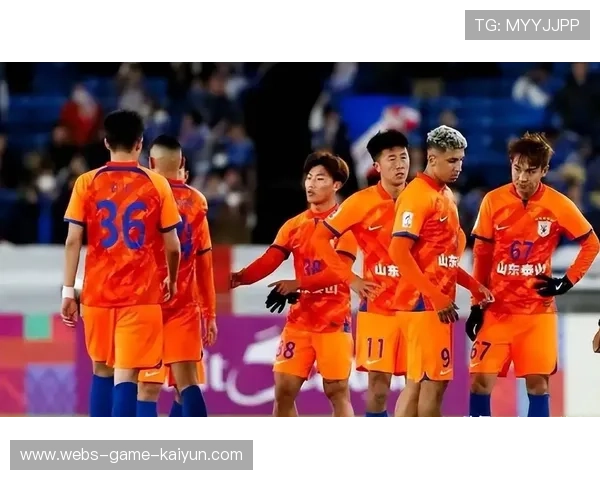 山东泰山多次形成人数优势,攻势十分猛烈 山东泰山多次形成人数优势,攻势十分猛烈