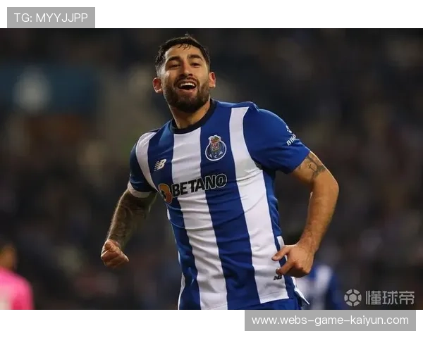 波尔图巴雷拉中路插上抢点破门，精彩瞬间尽显英雄本色